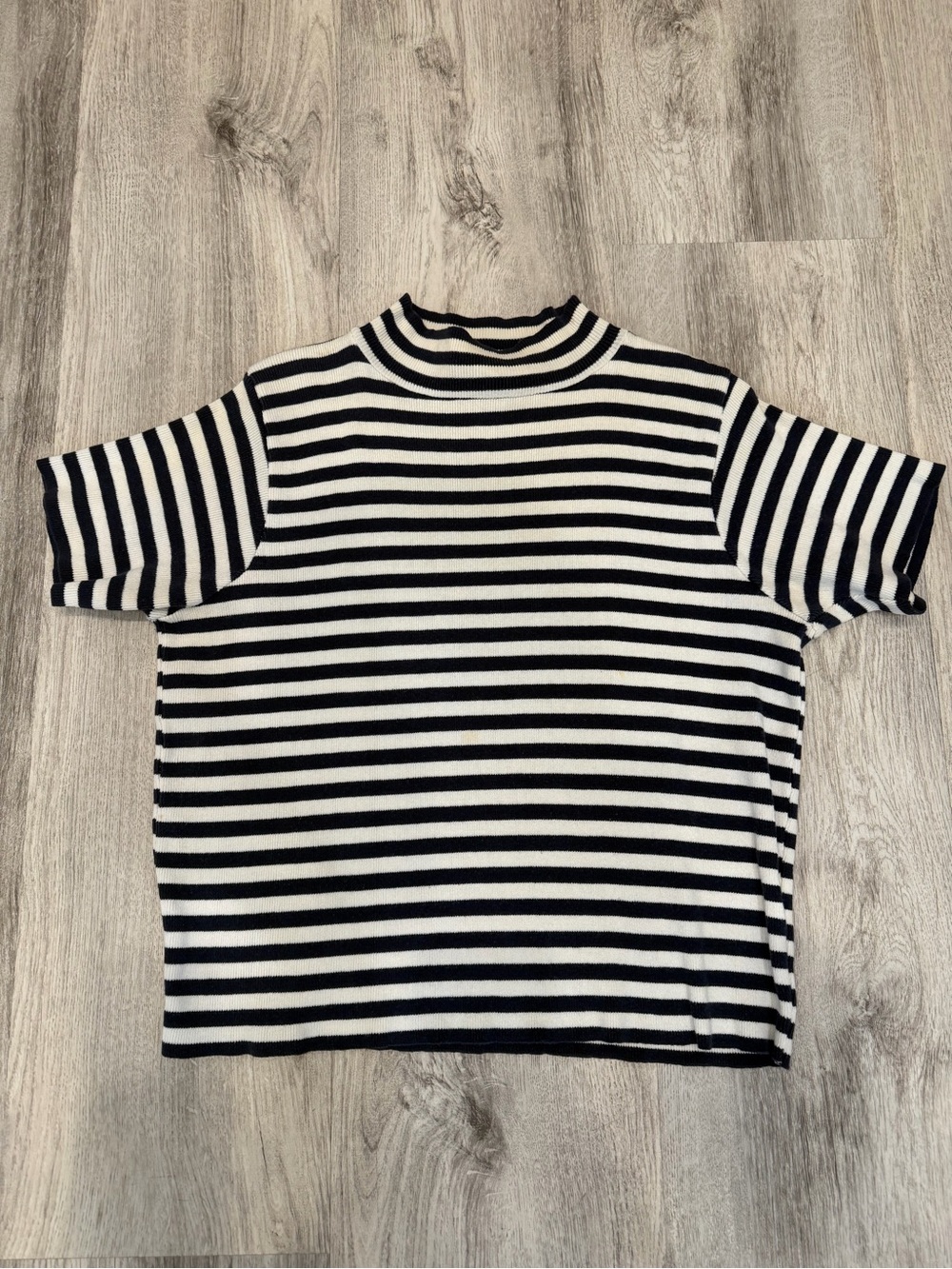 Paul Harris Design Large Navy Off White Striped Mock Neck Cotton Top